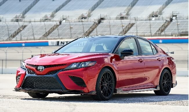 Toyota-Camry-2020